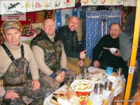 Обед в юрте в Монголии